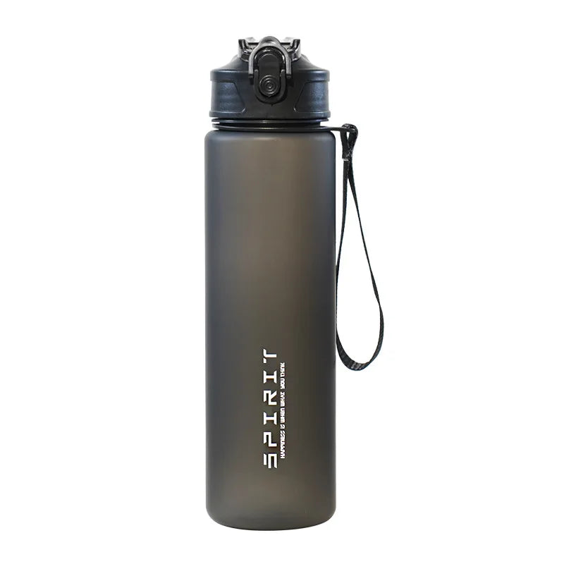 Bouteille d’eau de sport 750 ml NovyFit – Hydratation pratique pour vos entraînements